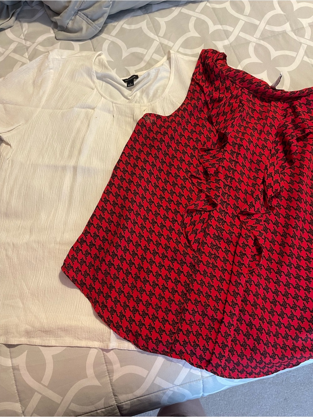 Red Houndstooth Ruffle Front Women’s Top & 1 off white top